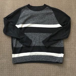 Women’s GAP sweater size M